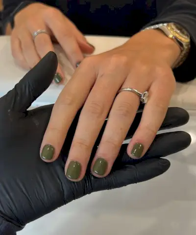 podzimní barvy na nehty