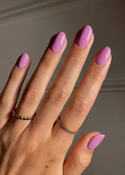 jarní barvy na nehty