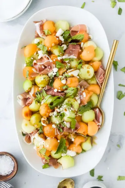 recepty na letní salát