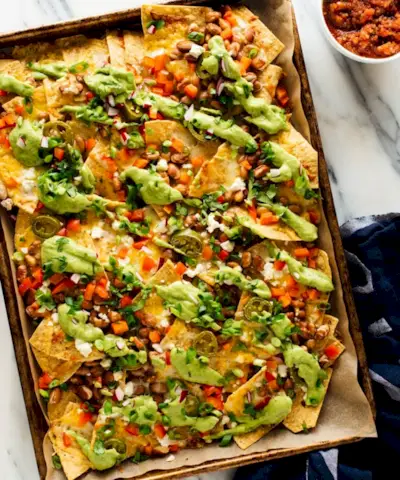recette de nachos végétariens chargés