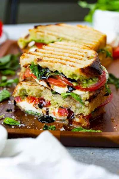 recette de sandwich caprese sans viande