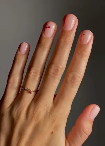 Ezeket a július negyediki körömötleteket érdemes megőrizni az egész hónapban