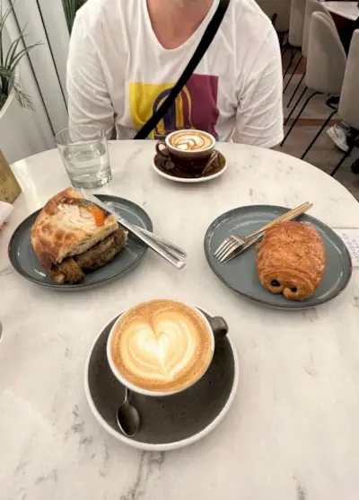 Les invites (et réponses) charnières qui m'ont aidé à obtenir des rendez-vous avec des hommes et des femmes