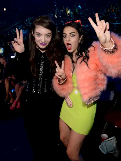 Nemohu přestat mluvit o Brat Summer – zde je důvod, proč by ho měl každý přijmout