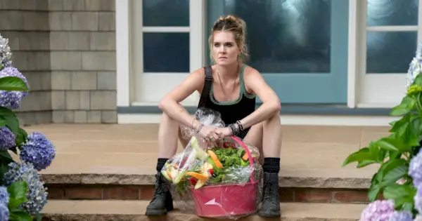 Ressenya: 'Sirens' és l'afartada caòtica d'estiu que necessitem després de 'The White Lotus'