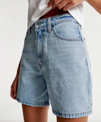 Magas méretű farmer rövidnadrág