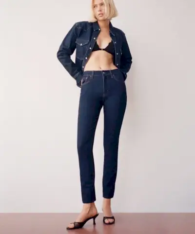 Jean skinny moderne à taille haute