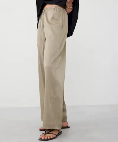 Széles szárú szatén húzható nadrág