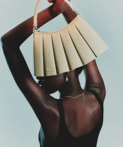 merek pakaian kelas menengah