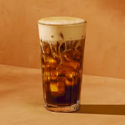 Vyzkoušeli jsme všechny podzimní nápoje Starbucks – tady jsou, seřazené od nejhoršího po nejlepší