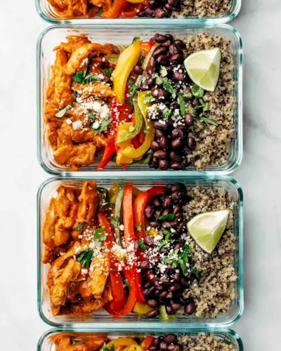 Sheet Pan Chicken Tinga Bowls příprava jídla