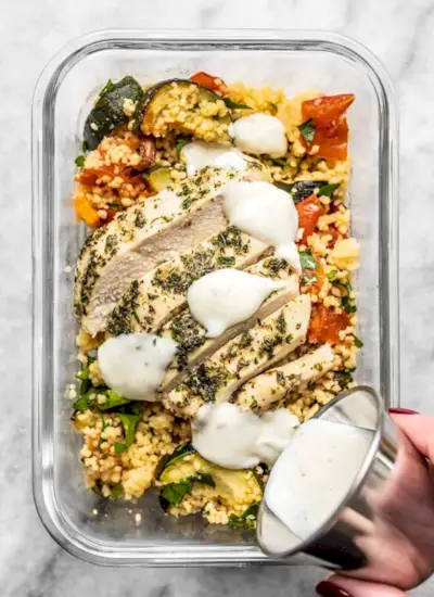 bols de couscous pour la préparation des repas pour les déjeuners