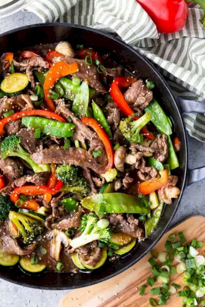 teriyaki jautienos ir daržovių lengva vasaros vakarienės idėja