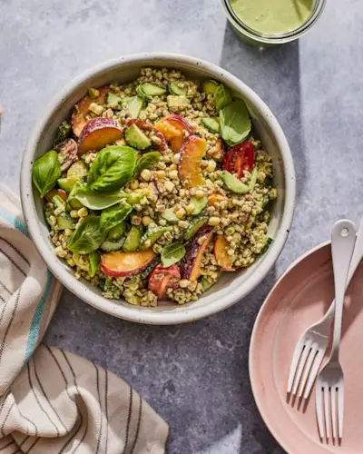 vasaros grūdų dubenėlio lengvos vakarienės receptas