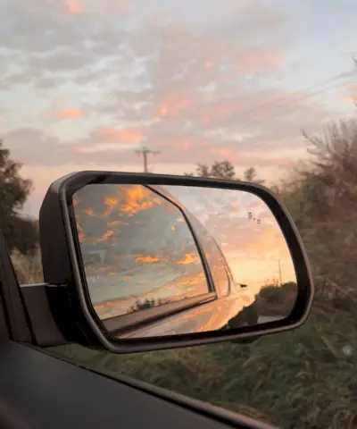 25 įdomių dalykų, kuriuos reikia padaryti, kai per karšta net pagalvoti apie išvykimą į lauką